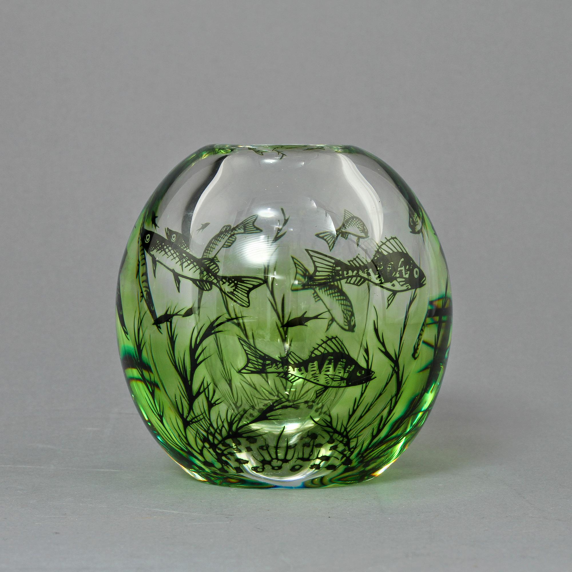 VAS, glas, "Graal", Edvard Hald, Orrefors, omkring 1900-talets mitt.