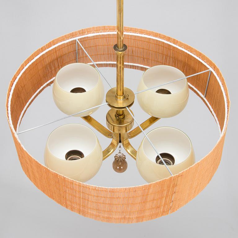 Paavo Tynell, kattovalaisin, malli 1359/4 Taito 1900-luvun puoliväli.