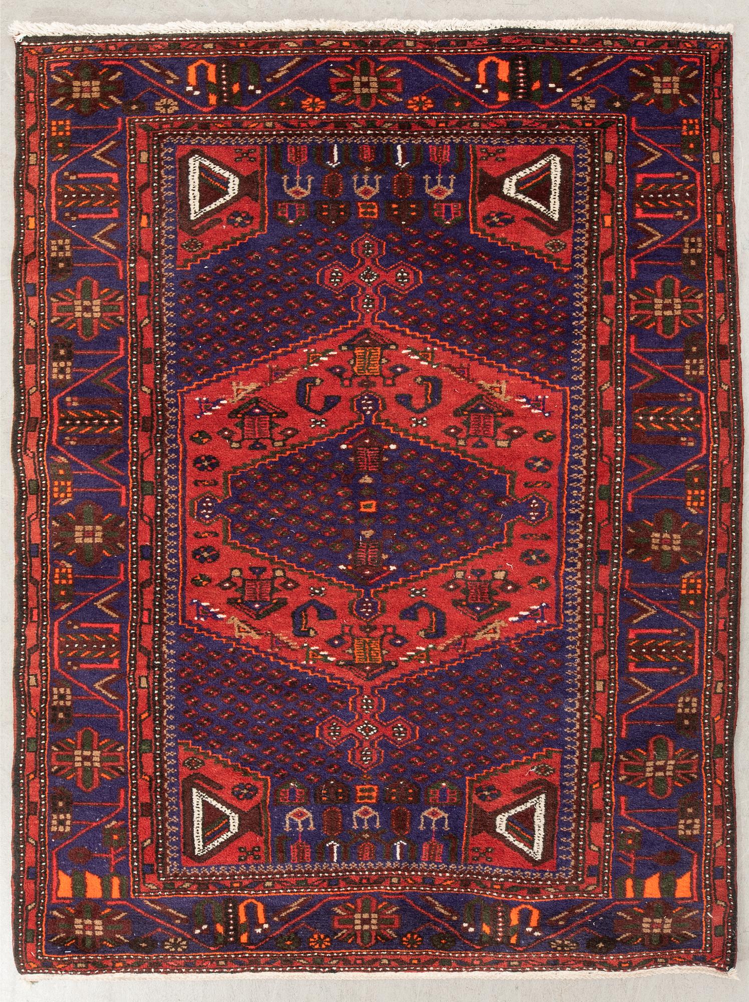 Matta Afshar semiantik ca 200x129 cm.