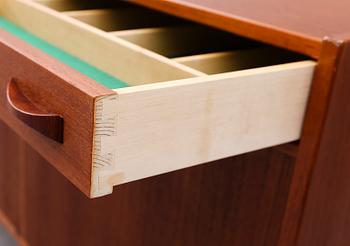 SIDEBOARD, Ulferts, Tibro, 1900-talets andra hälft.