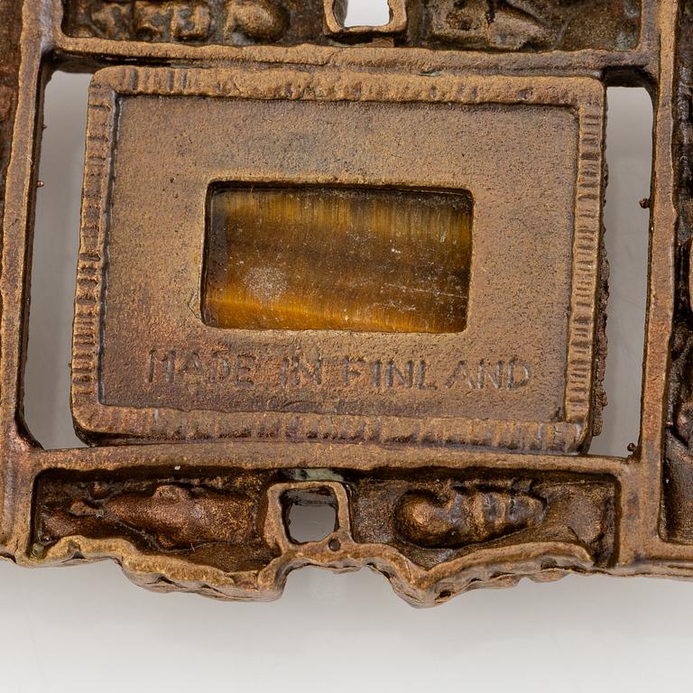 Pentti Sarpaneva, Collier,brons med tigeröga. Möjligen Pentti Sarpaneva,