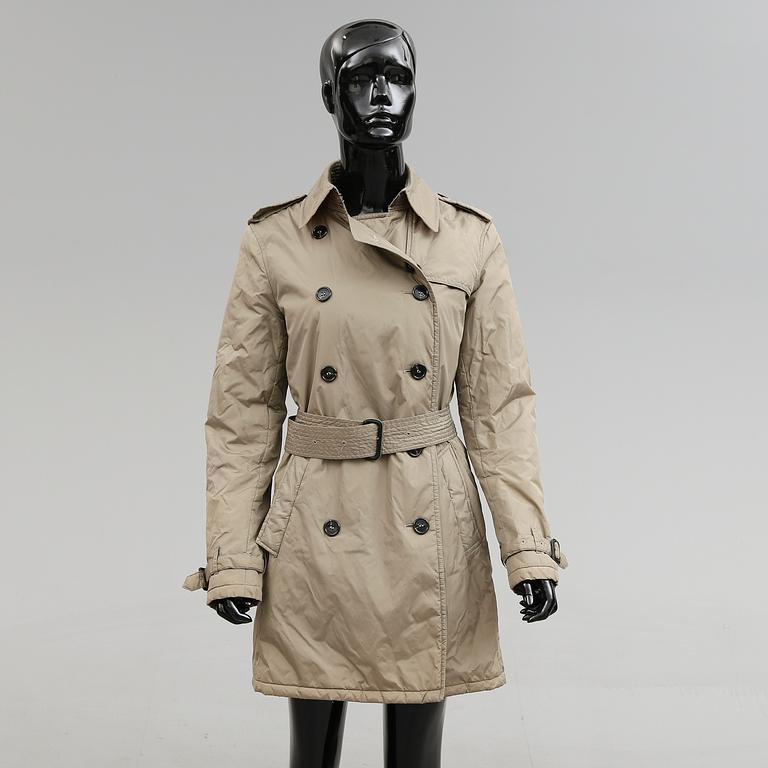 KAPPA/JACKA, Burberry.