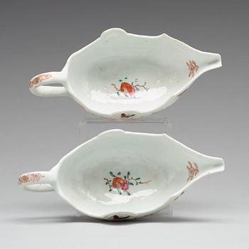 A pair of famille rose sauce boats, Qing dynasty, Qianlong (1736-95).