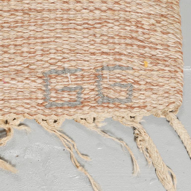A flat weave signed GG, probably Gitt Grännsjö-Carlsson, second half of the 20th century, 233 x 170 cm.