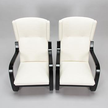 Alvar Aalto, A pair of mid-20th century '34/401' armchairs for  O.Y. Huonekalu- ja Rakennustyötehdas A.B. Finland.