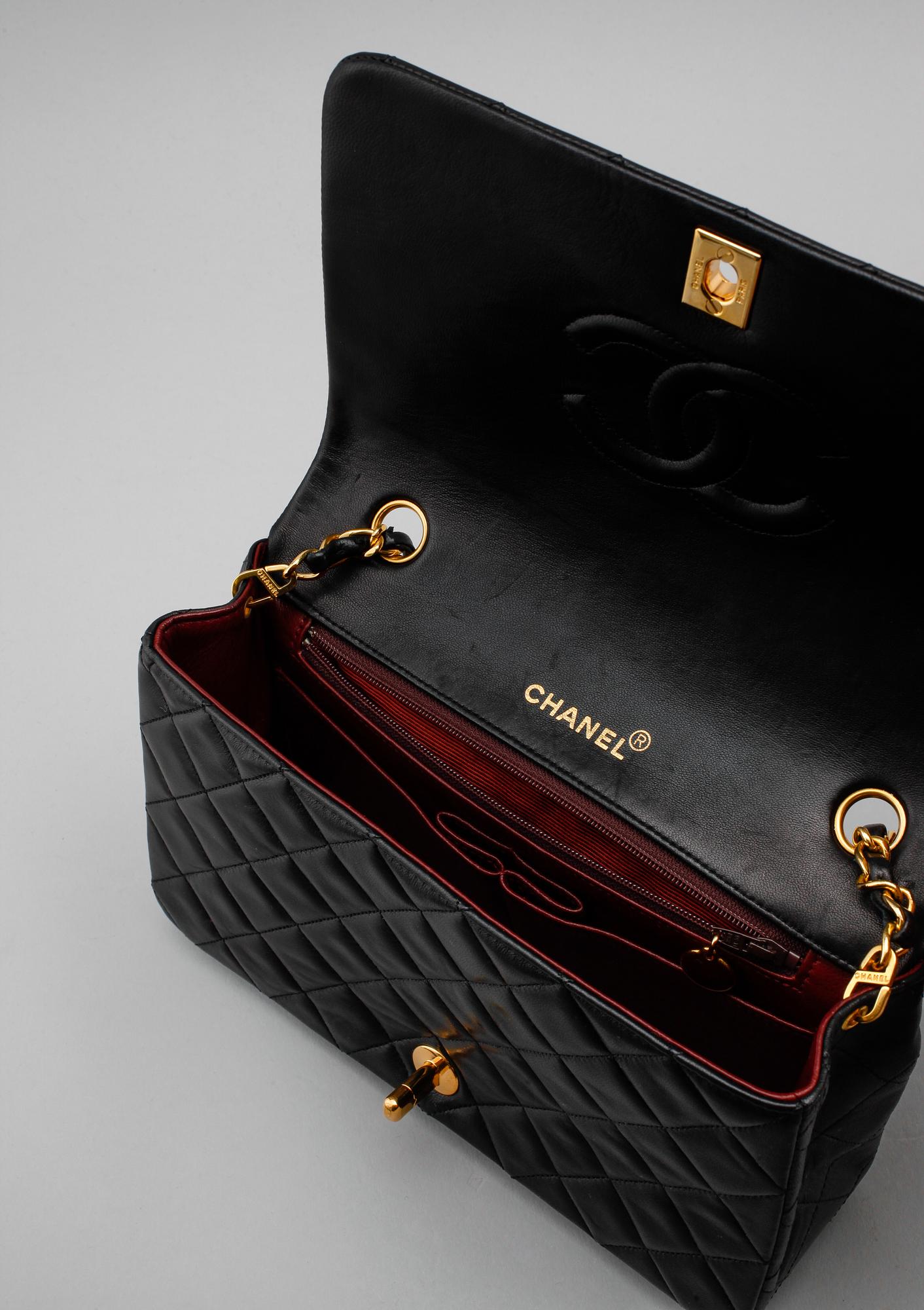 VÄSKA, Chanel.