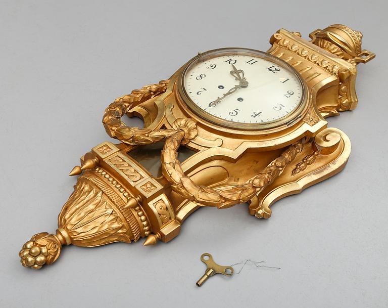 VÄGGPENDYL, gustaviansk stil, 1900-talets första hälft.
