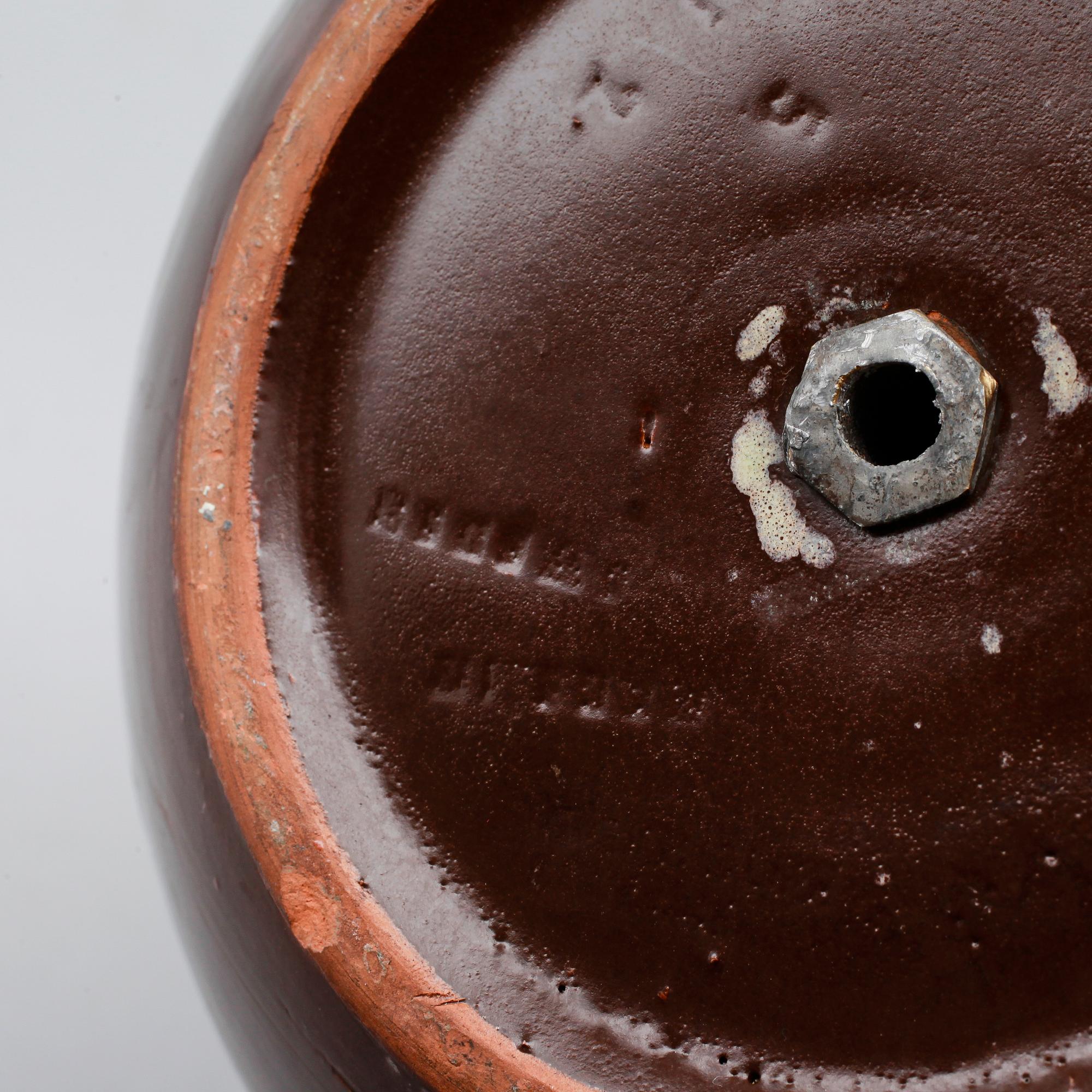 BORDSLAMPA, keramik, Maggie Wibom, Stockholms Keramik HB, 1900-talets första hälft.