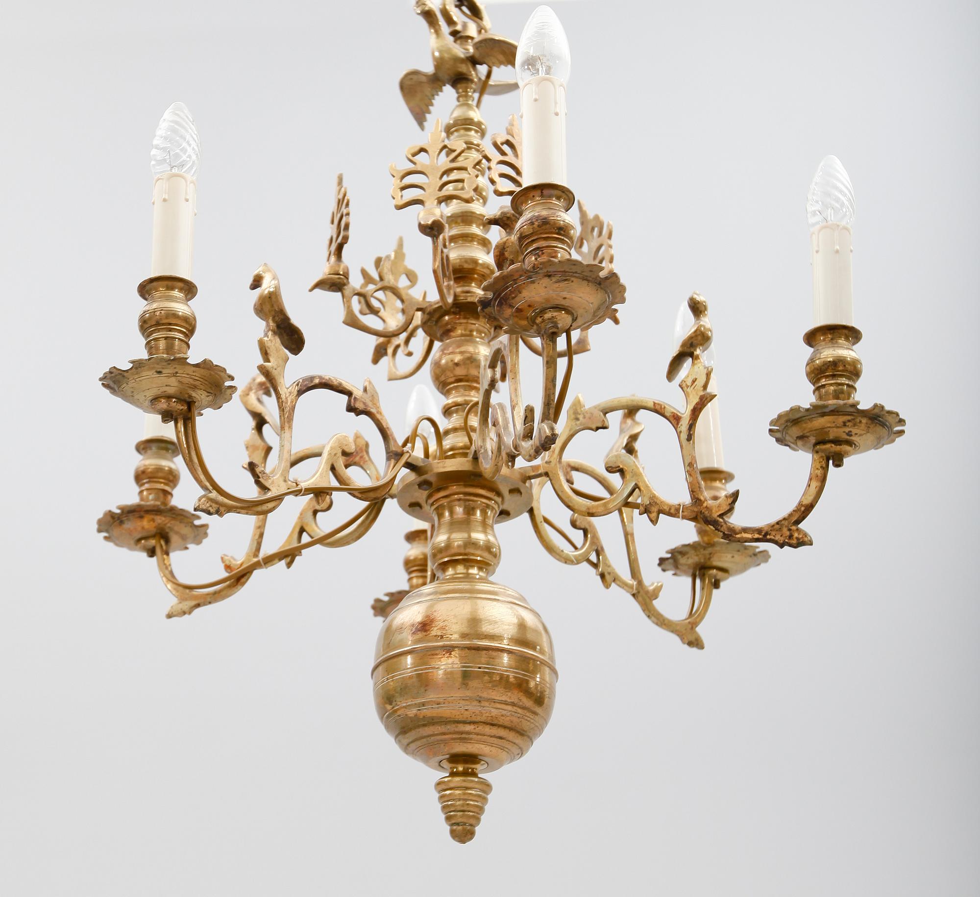 TAKKRONA, 1800-talets andra hälft. Höjd 70 cm.