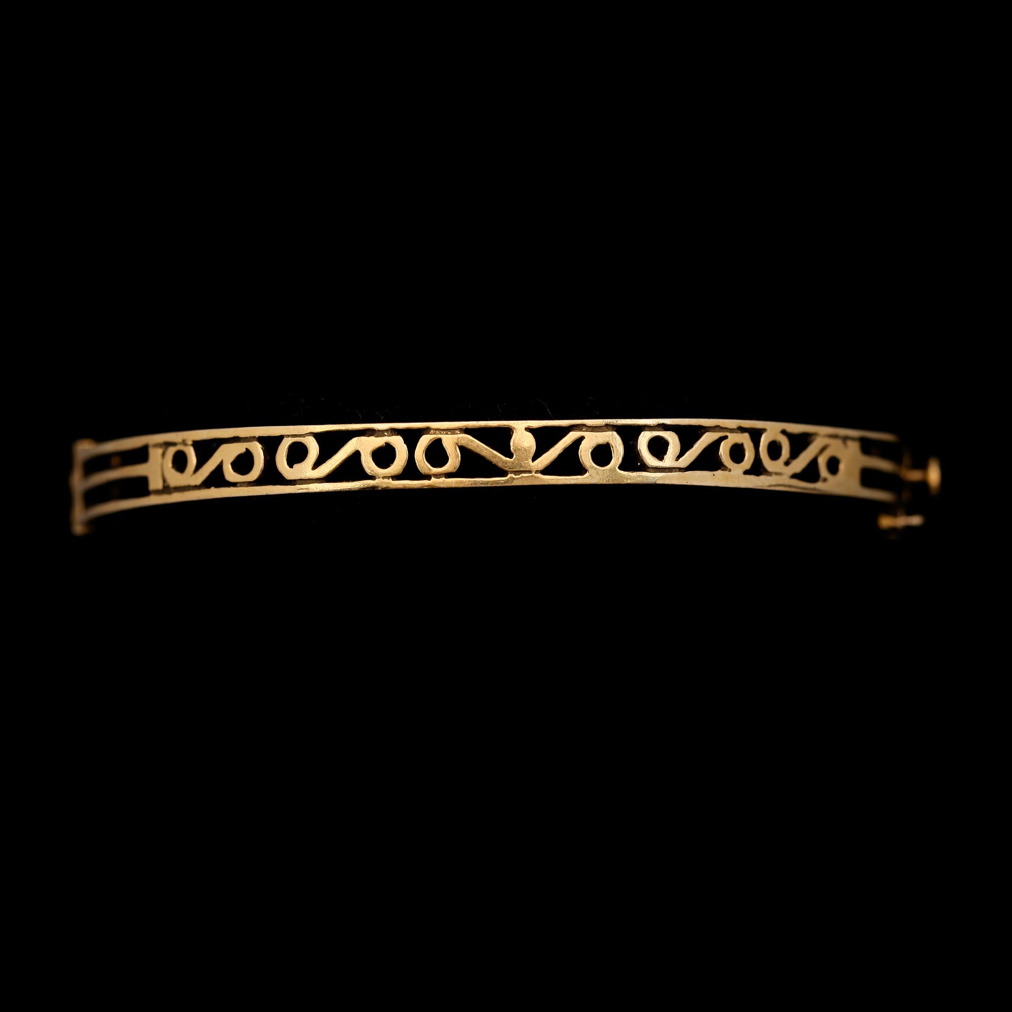 ARMBAND, 14K guld och opaler, 1900-talets mitt. Total vikt ca 19 g.