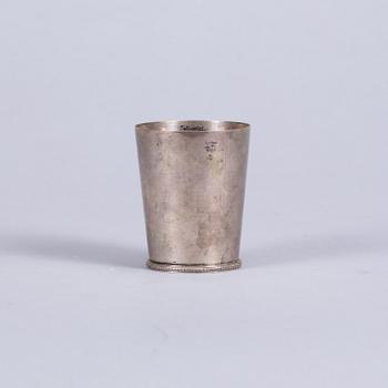 BÄGARE, silver, Wiwen Nilsson, Lund 1938. Vikt c:a 100 g.