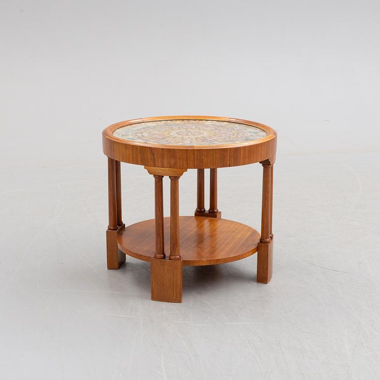 An early 20th century table.