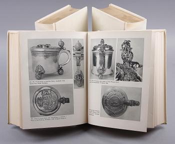 BÖCKER, 3 band, "Svenskt silversmide 1520-1850", Nordisk Rotogravyr, Stockholm, 1940-45.
