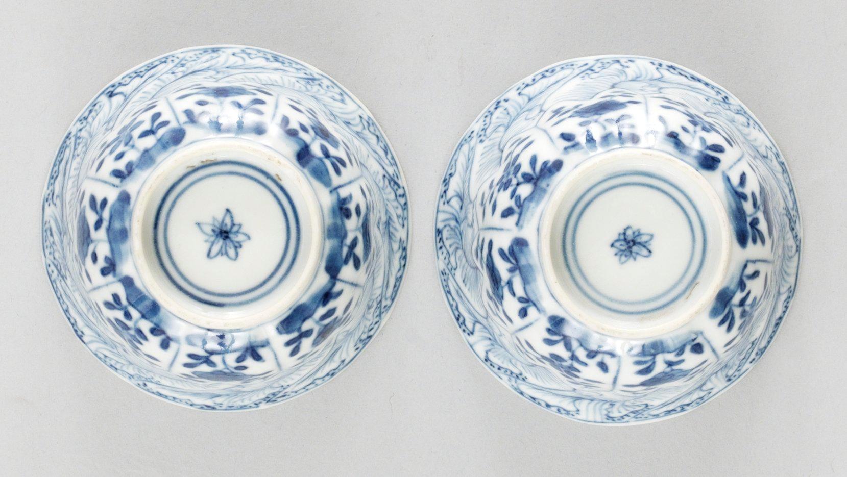 KOPPAR, ett par, porslin. Qing dynastin. Kangxi (1662-1722).