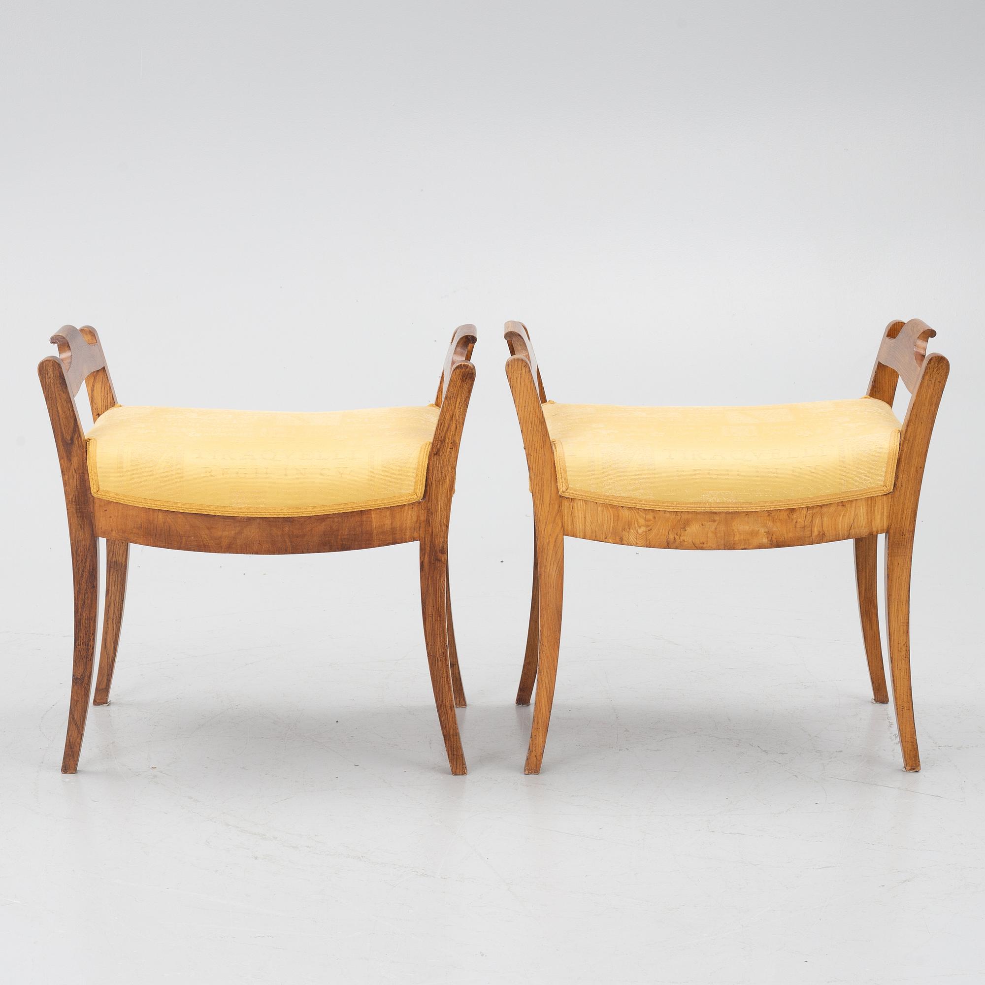 A pair of banquettes, 19th century.