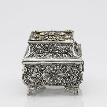 A 19th Century silver filigree box, unidentified makers mark R.K, Assay master mark of Ivan Lebedkin, Moscow 1898-1908.