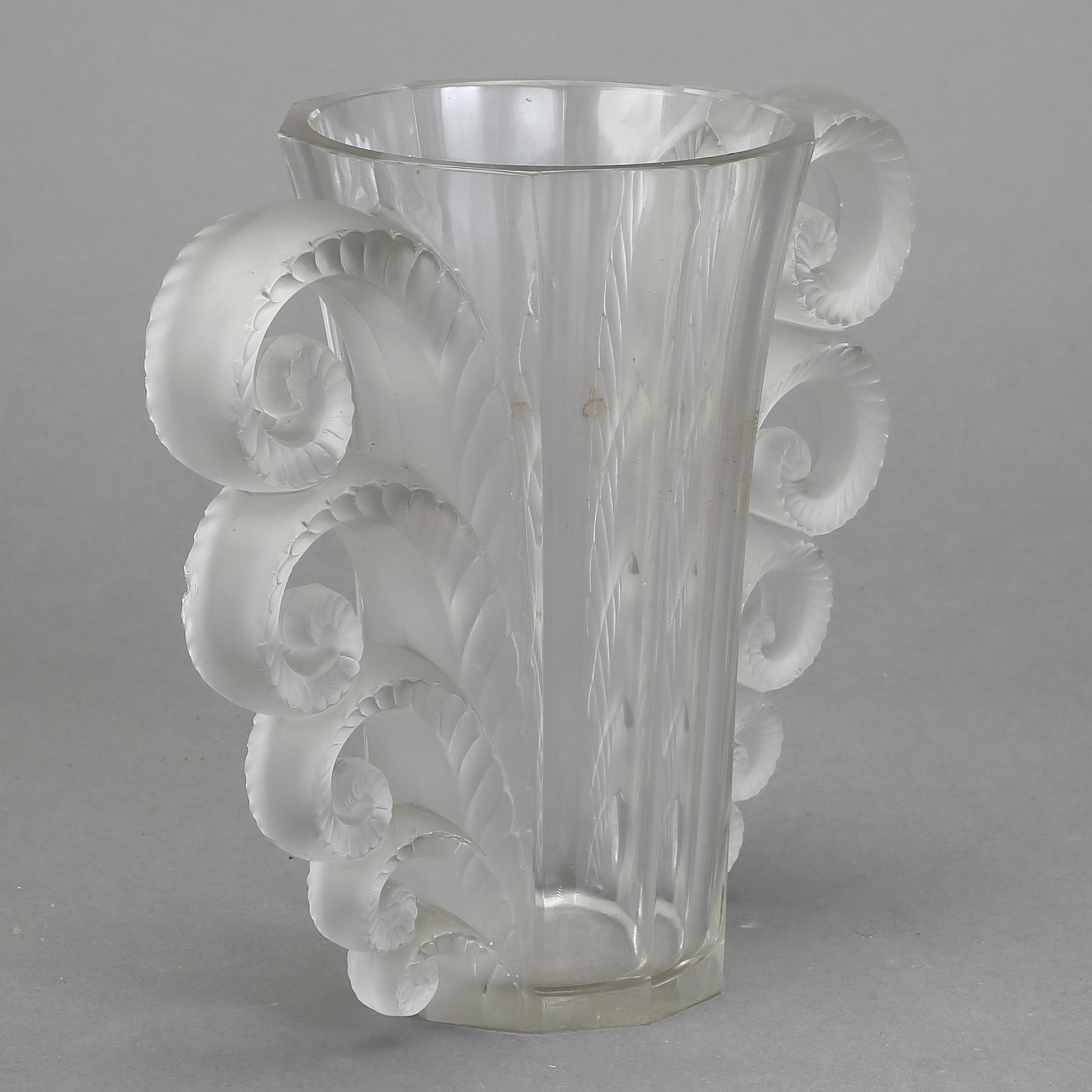 VAS, glas, Lalique, Frankrike.