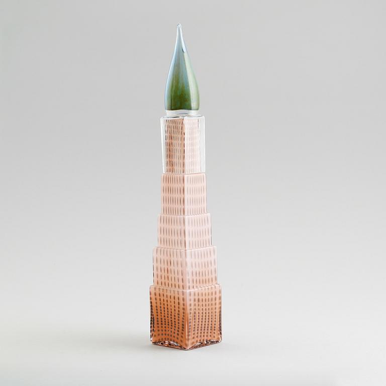 VATTENKARAFF, glas, "Metropolis", Bertil Vallien, Kosta Boda.