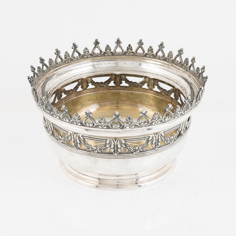 A Swedish Silver Bowl, mark of CG Hallberg, Stockholm 1907.