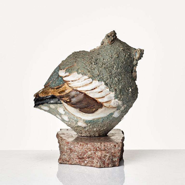 Tyra Lundgren, a stoneware sculpture of a bird, Sweden 1960's.