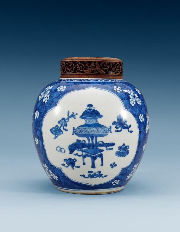 BOJAN, porslin. Qing dynastin, Kangxi (1662-1722).