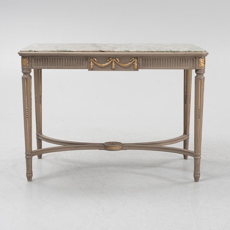 Sidobord, gustaviansk stil, 1900-talets första hälft.