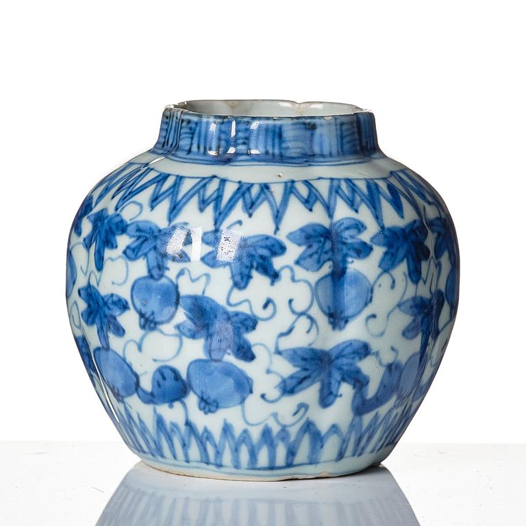 A blue and white melon shaped jar, Ming dynasty, Wanli (1572-1620).