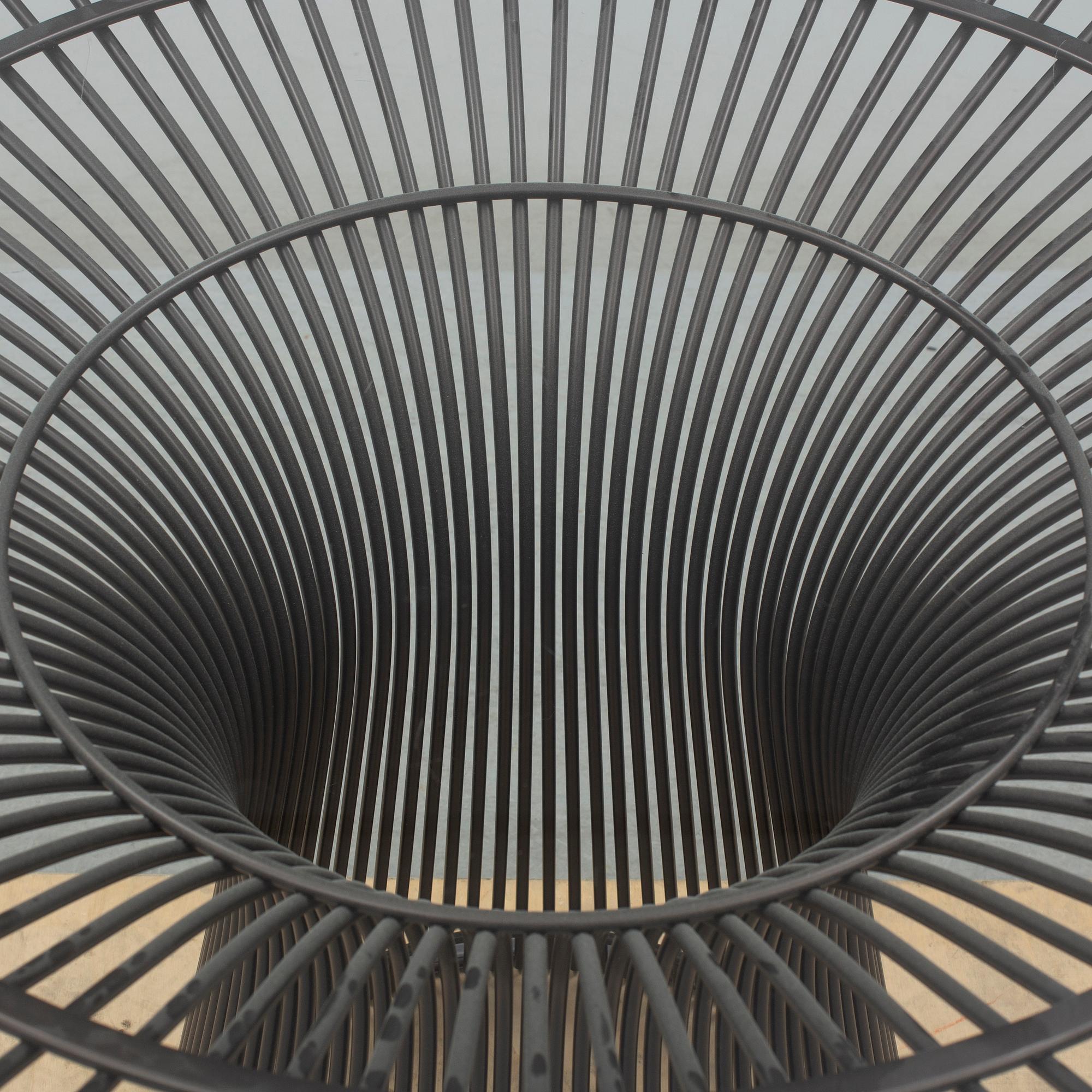 WARREN PLATNER, matbord från Knoll International.