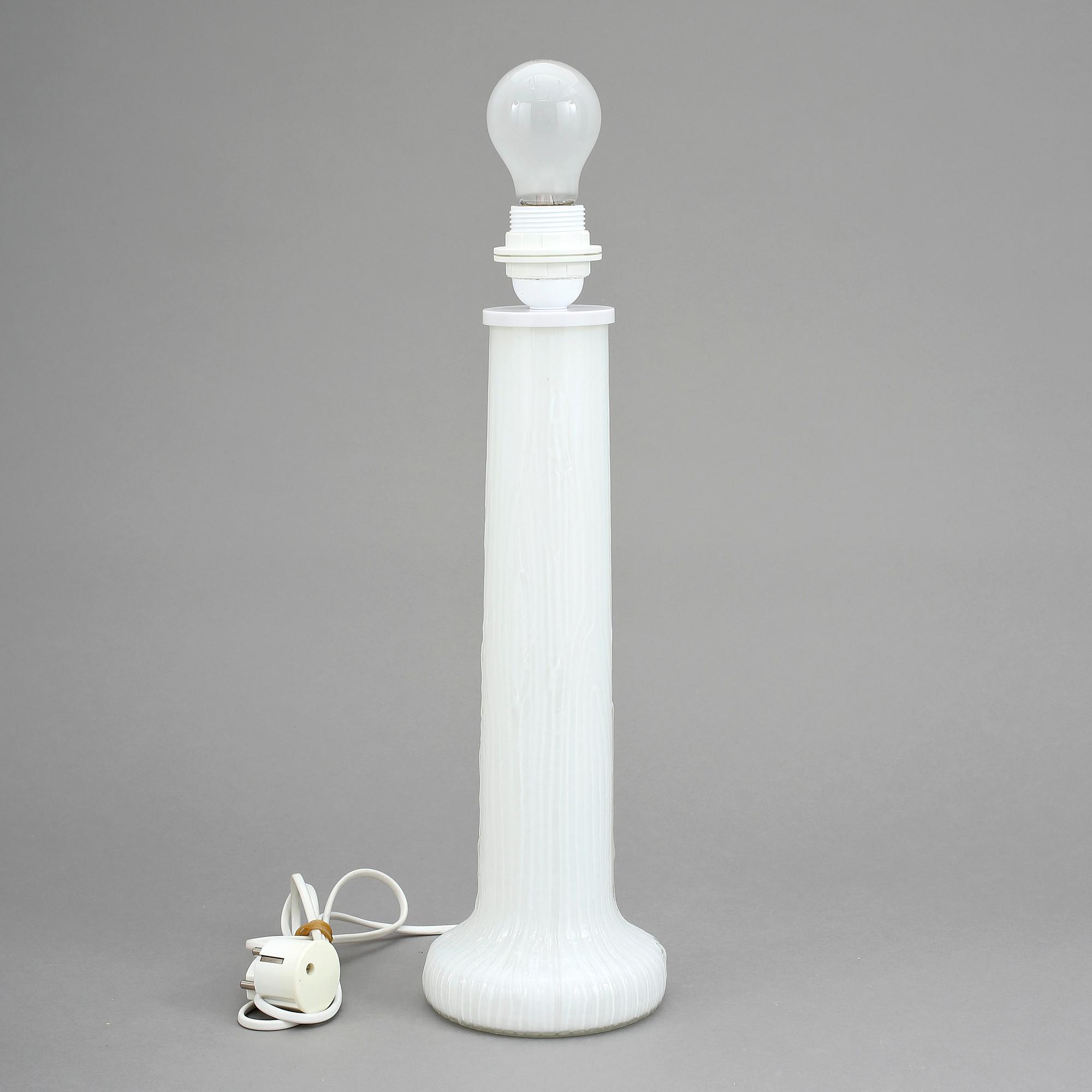 BORDSLAMPA, glas, bergbom, 1900-talets andra hälft.