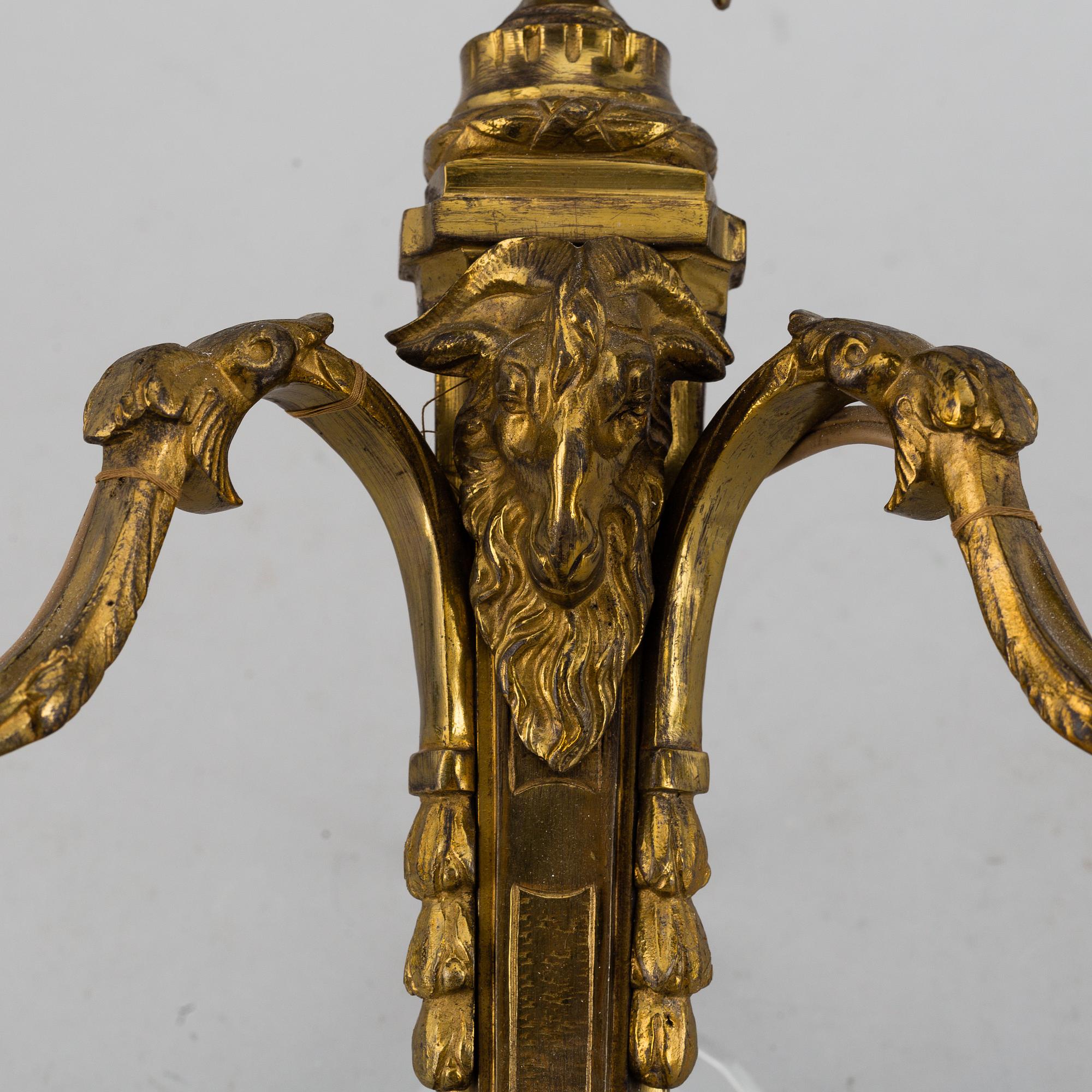 APPLIQUER, för två ljus, ett par, mässing, Louis XVI-stil 1900-tal.