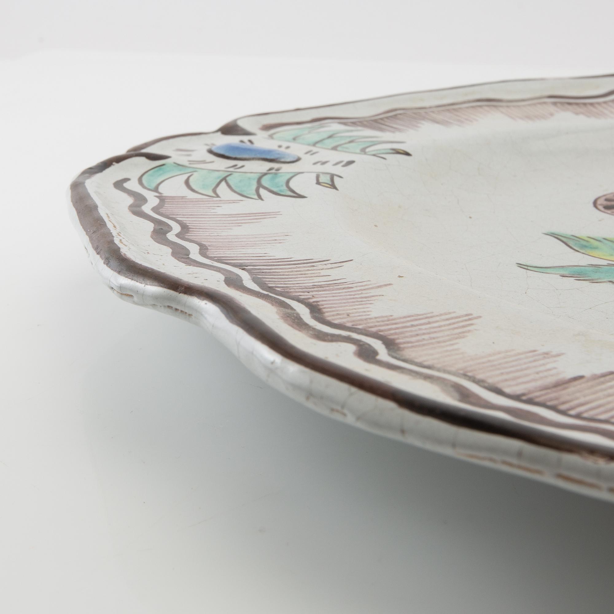 Serving platter, Rococo style, first half of the 20th century.