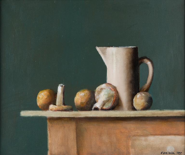 Armas Vainio, Still life with a jug and mushrooms.