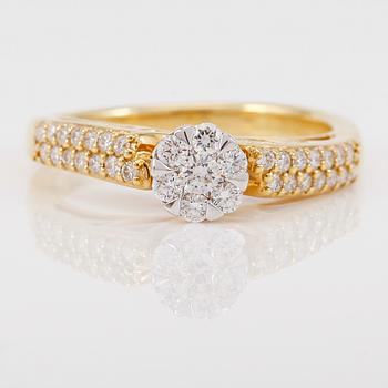 RING, 18K guld och diamanter.