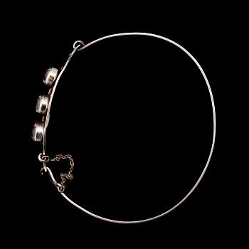 ARMBAND samt RING, silver, med bergkristaller, 1970-tal. Vikt ca 20 gram.