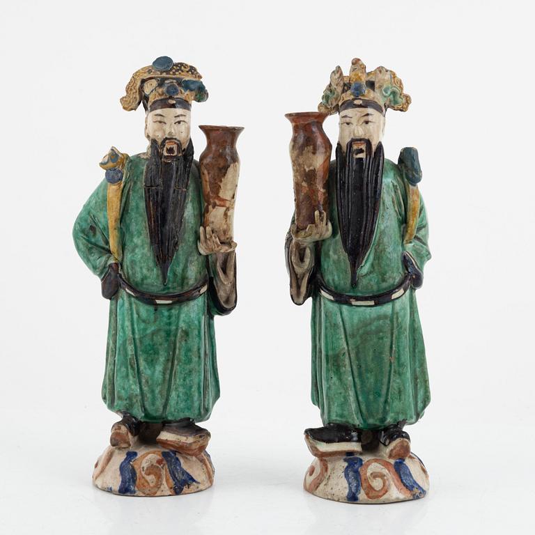 A pair of Chinese ceramic figures, 19th century.