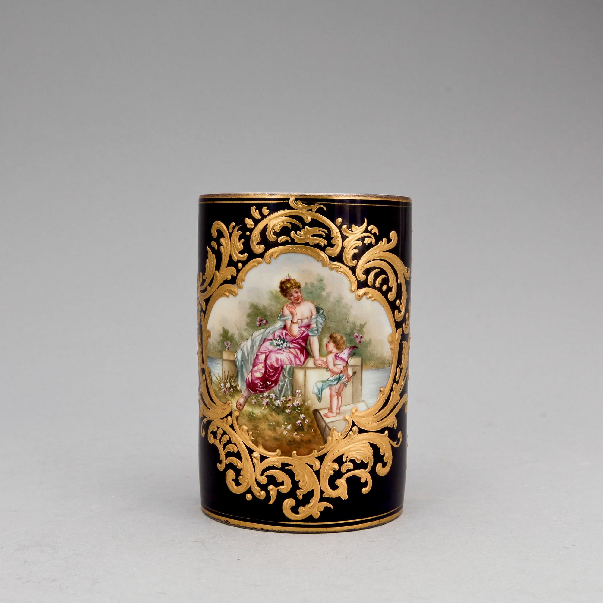 KOPP, Meissenliknande märke, sekelskifte 1800/1900-tal.