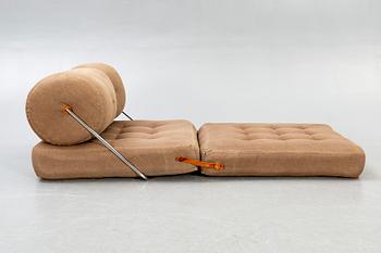 Gillis Lundgren, fåtölj/dagbädd, tyg, "Tajt", IKEA, 1970-tal.