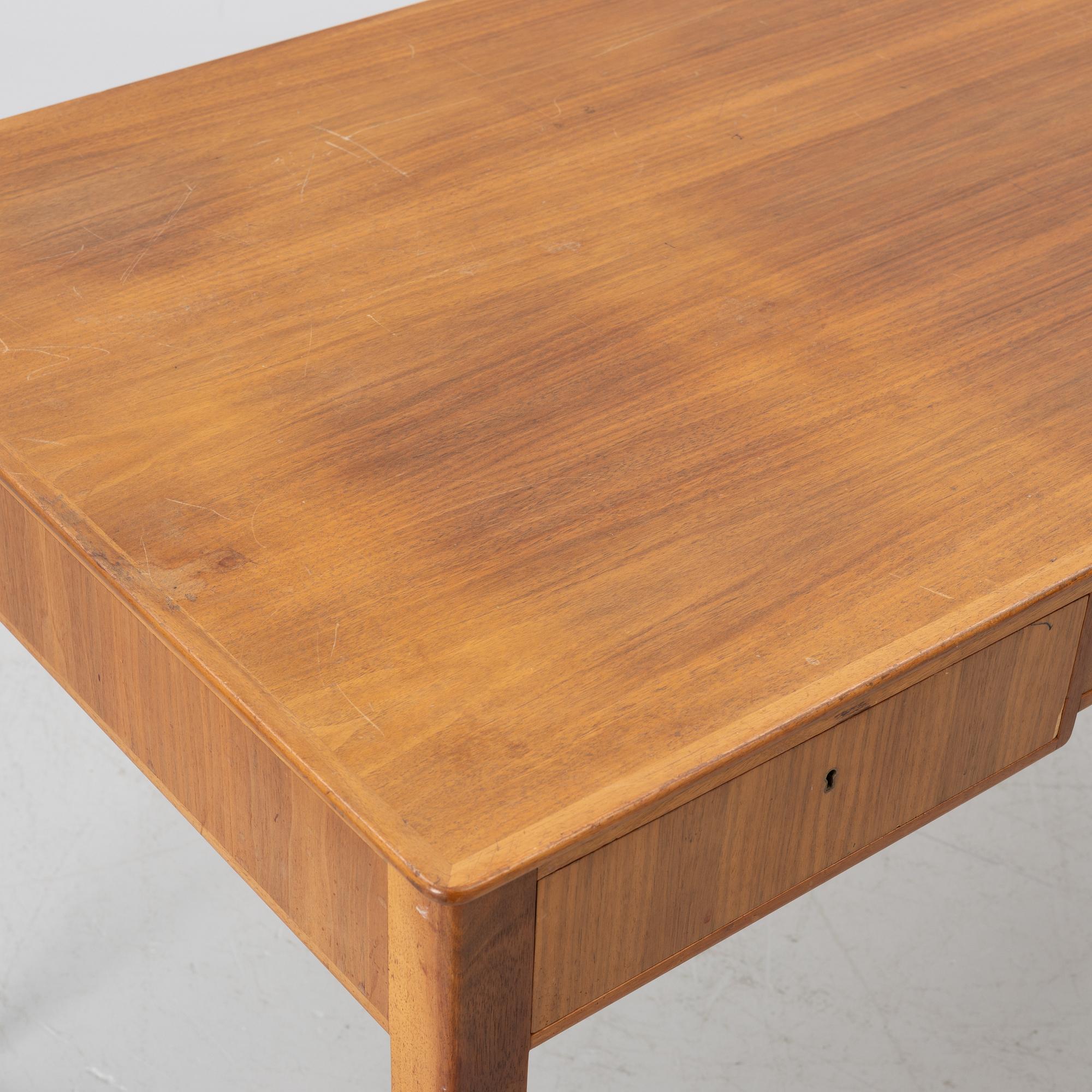 Carl Malmsten, Desk, 'Guldheden', Åfors Möbelfabrik, second half of the 20th century.