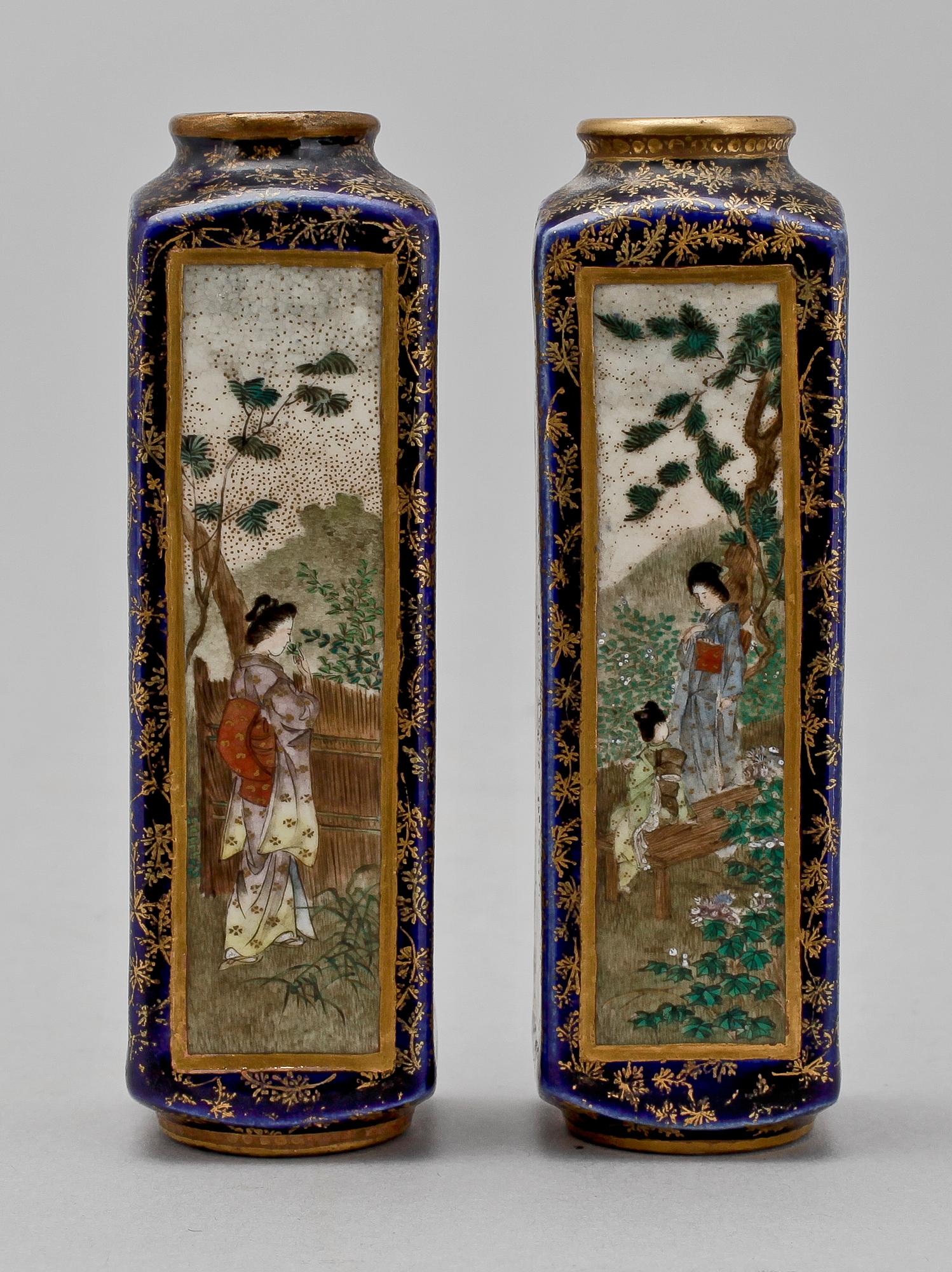 VASER, ett par, porslin, Satsuma, Japan, 1900-tal.