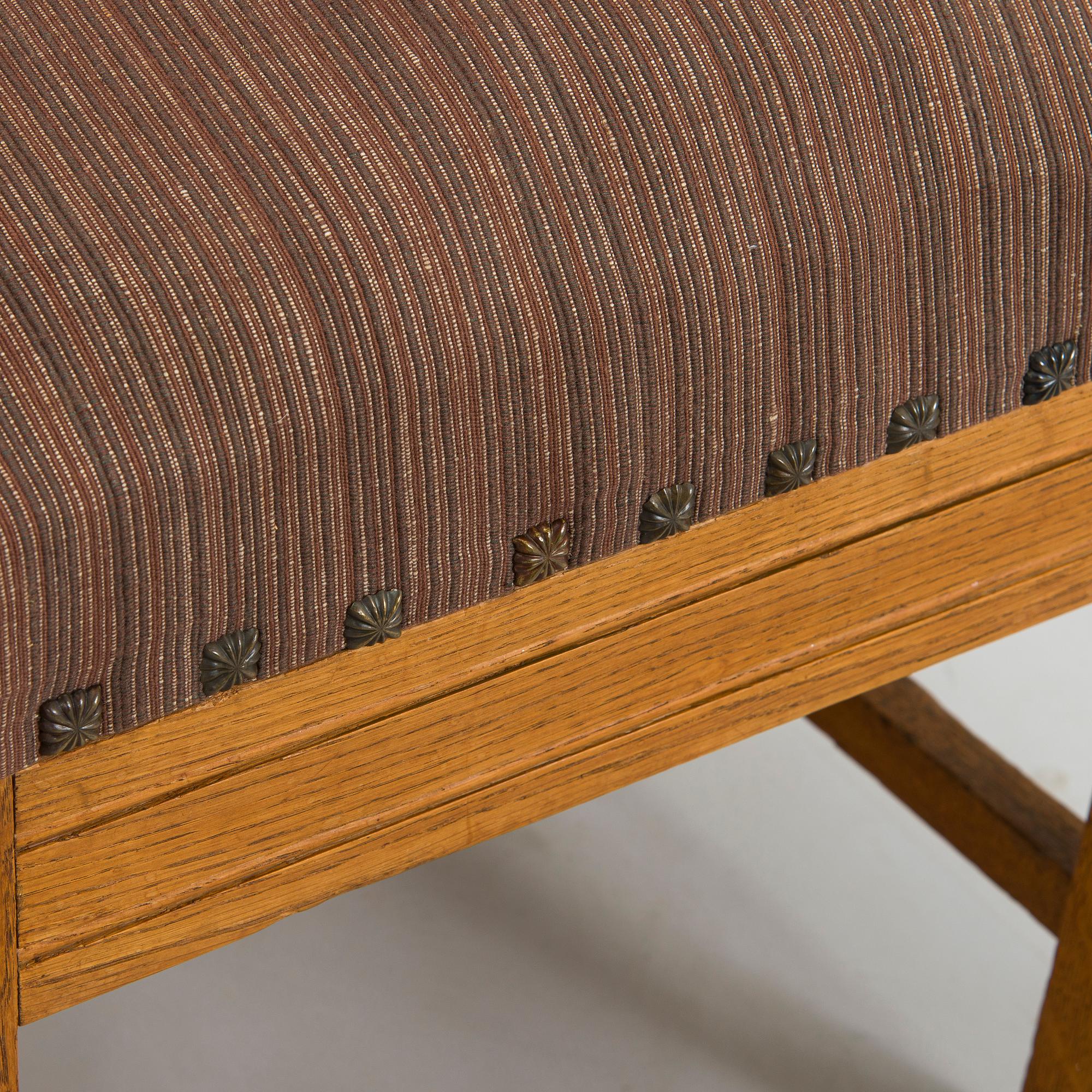 Louis Sparre, A table and two chairs for Aktiebolaget Iris, Borgå around 1900.