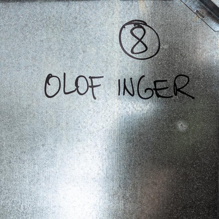 Olof Inger, sprayfärg på upphittad plåt, 8 delar, 2012. signerade a tergo.