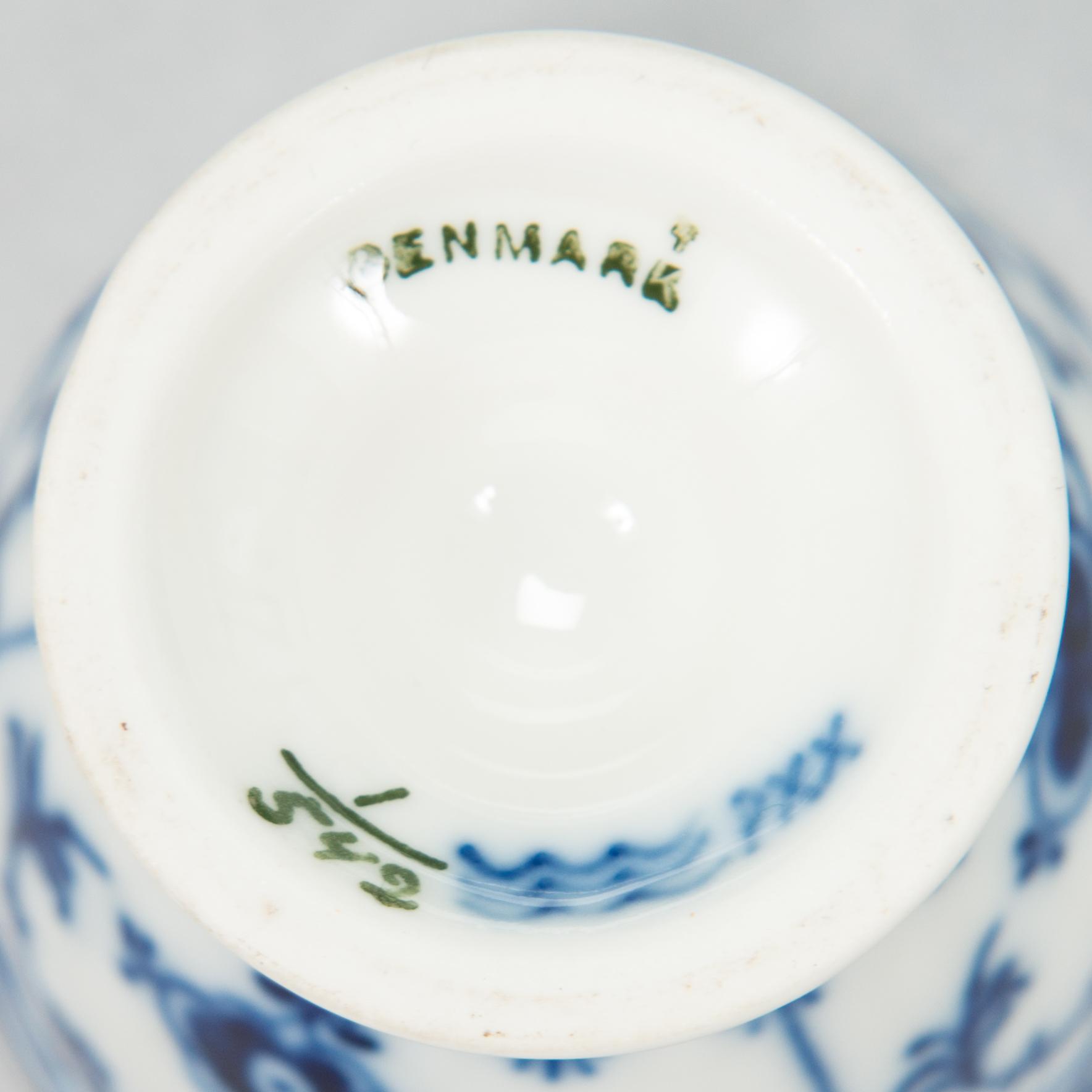 Servisdelar, Musselmalet, 144 delar. Royal Copenhagen. - Bukowskis