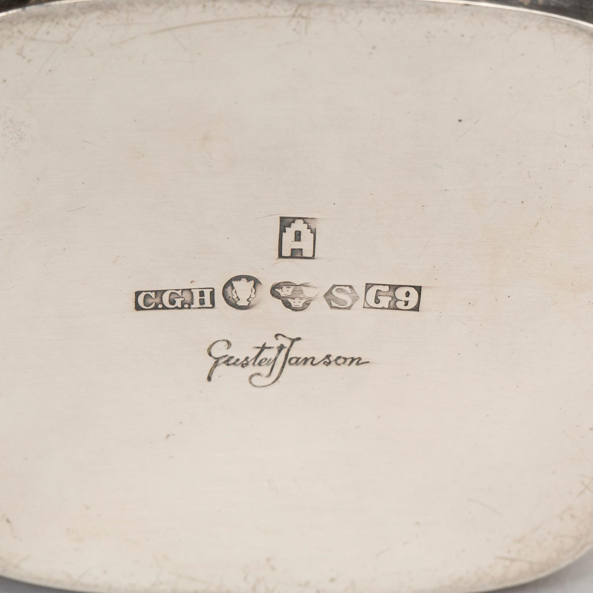 VASER, 2 st, silver G Janson, C G Hallberg Stockholm 1956/57, total vikt ca 500 g.