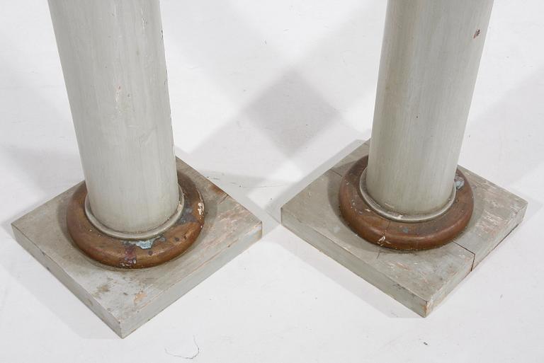 PIEDESTAL, ett par, gustaviansk stil, tidigt 1900-tal.