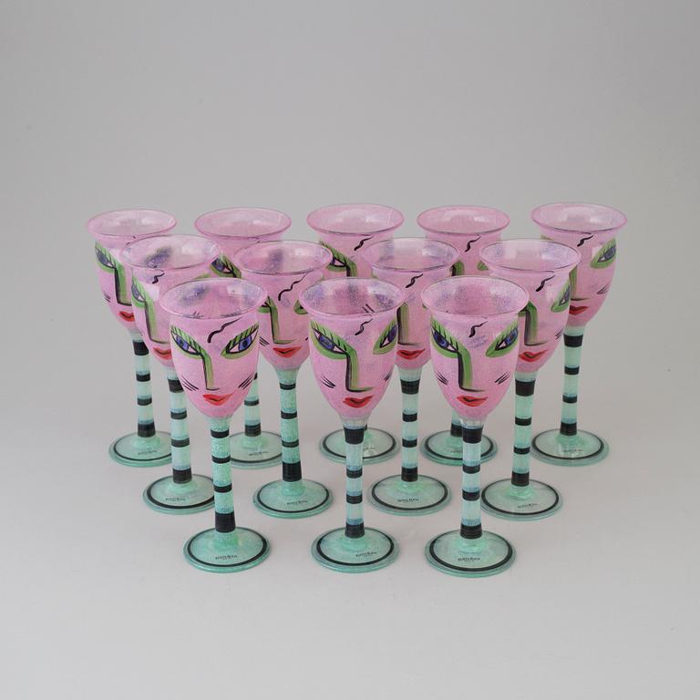 Twelve wine glasses by Ulrica Hydman-Vallien for Kosta Boda, end of the 20th century.