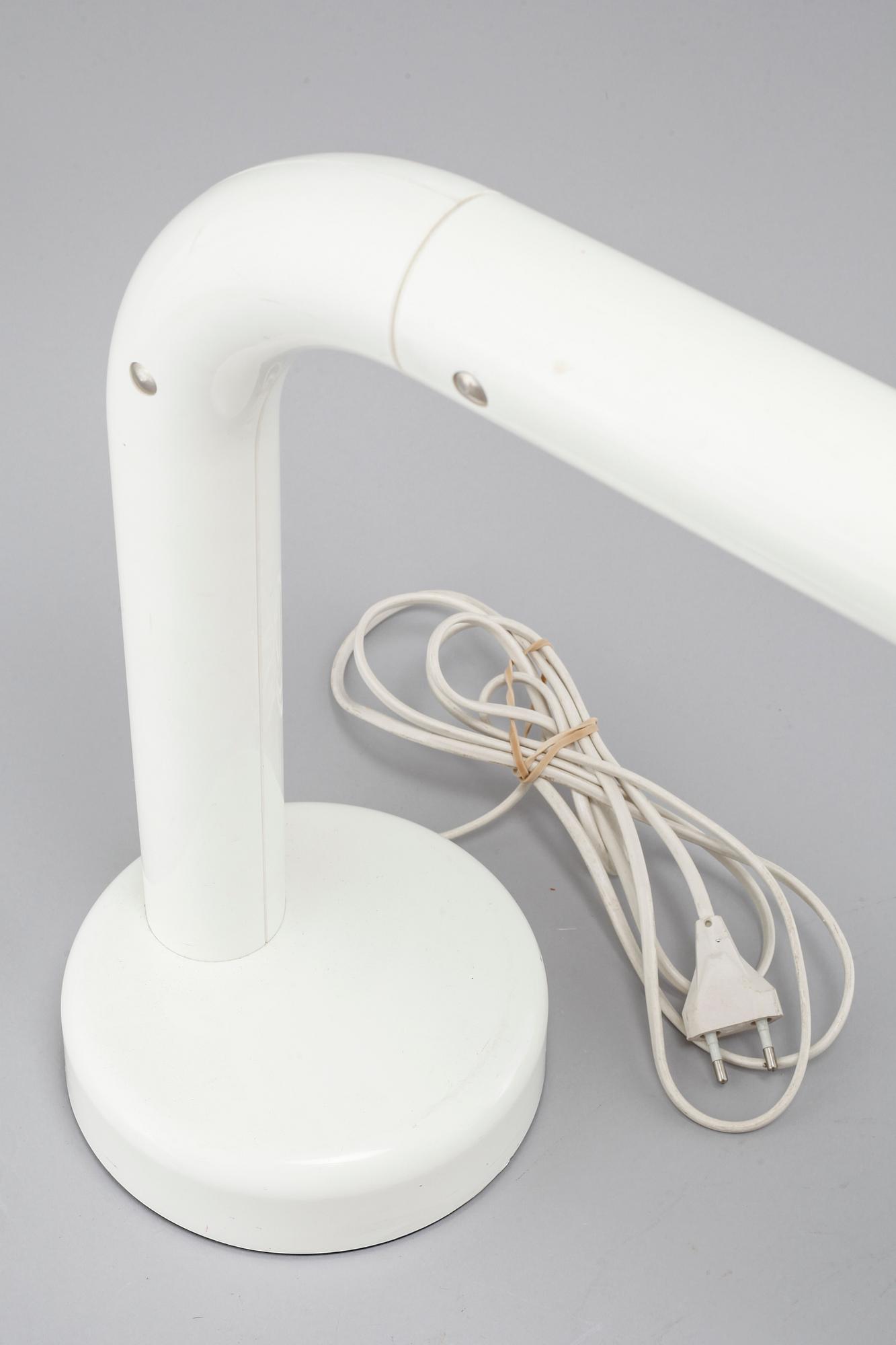 ANDERS PEHRSON, bordslampa, "Tuben", Ateljé Lyktan Åhus, lanserad 1973.