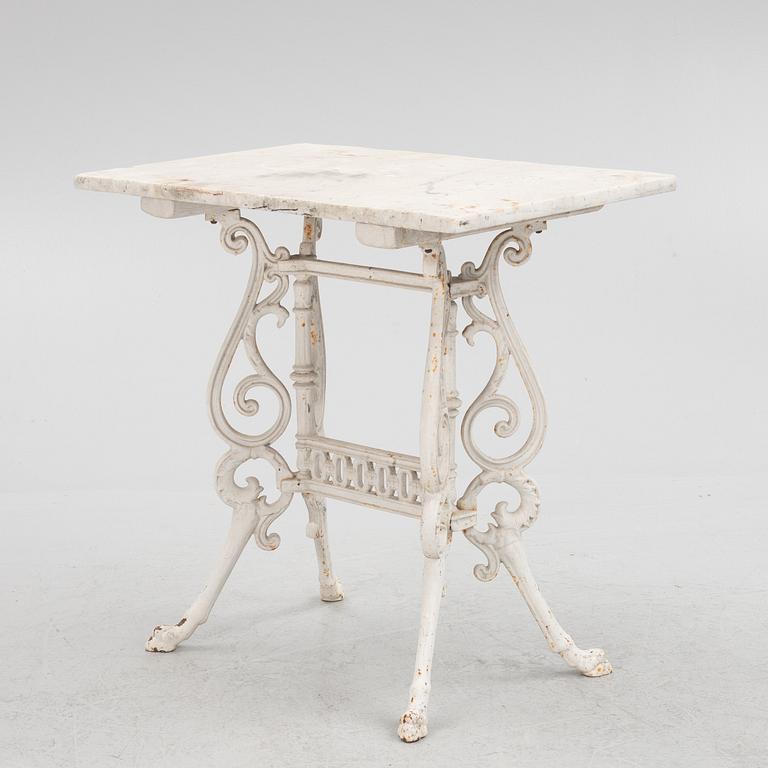 A garden table, second half of the 20th century.