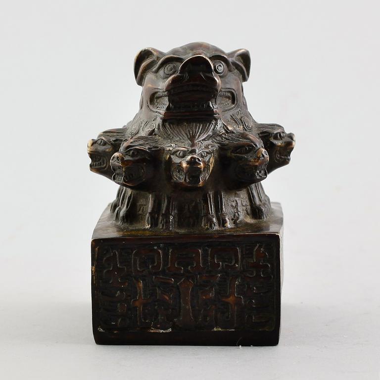 SIGILL, bronserad metall, Kina, 1900-/2000-tal.