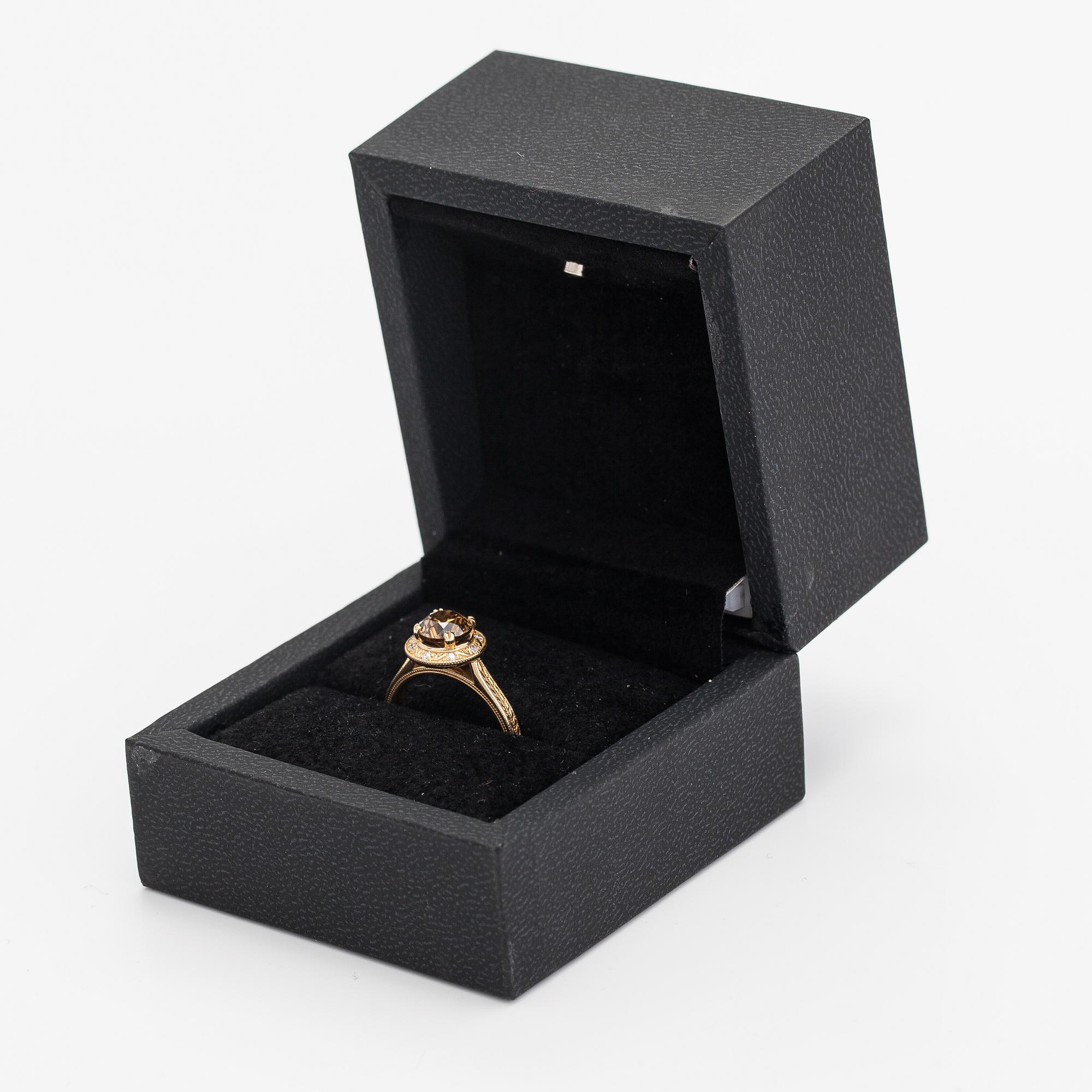 Sormus, 14K kultaa, timantteja n. 1.54 ct yht.