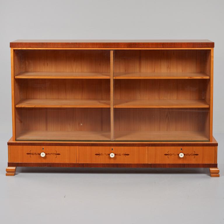 BOKSKÅP, Sverige, 1930-tal.